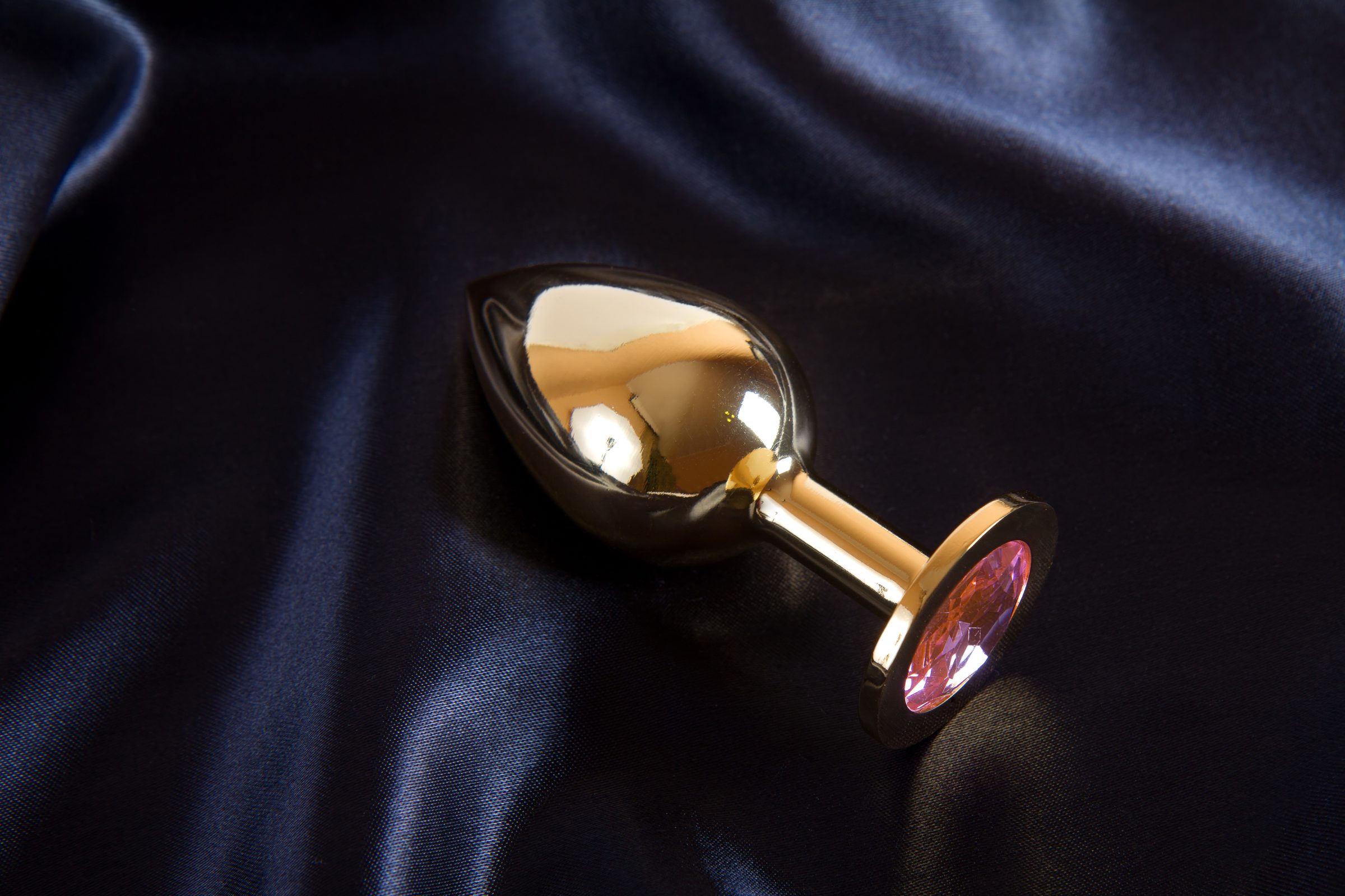 Gilded Jewel Plug